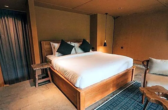Otel Loji Nyanyi Brew 4*